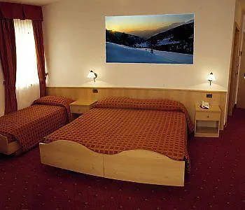 Hotel Adamello 3*